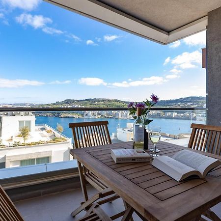 A Stunning Apartment With Spectacular Sea Views St. Paul's Bay Ngoại thất bức ảnh