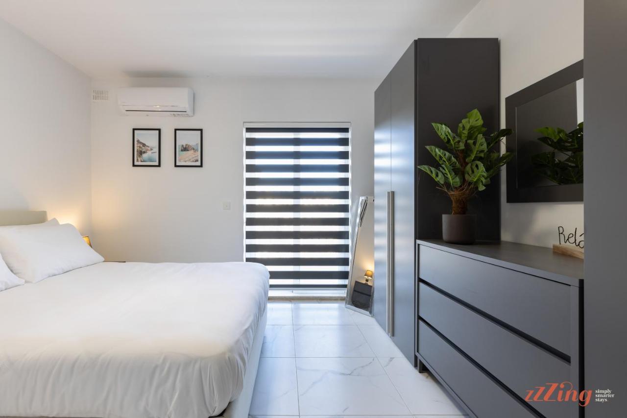 A Stunning Apartment With Spectacular Sea Views St. Paul's Bay Ngoại thất bức ảnh