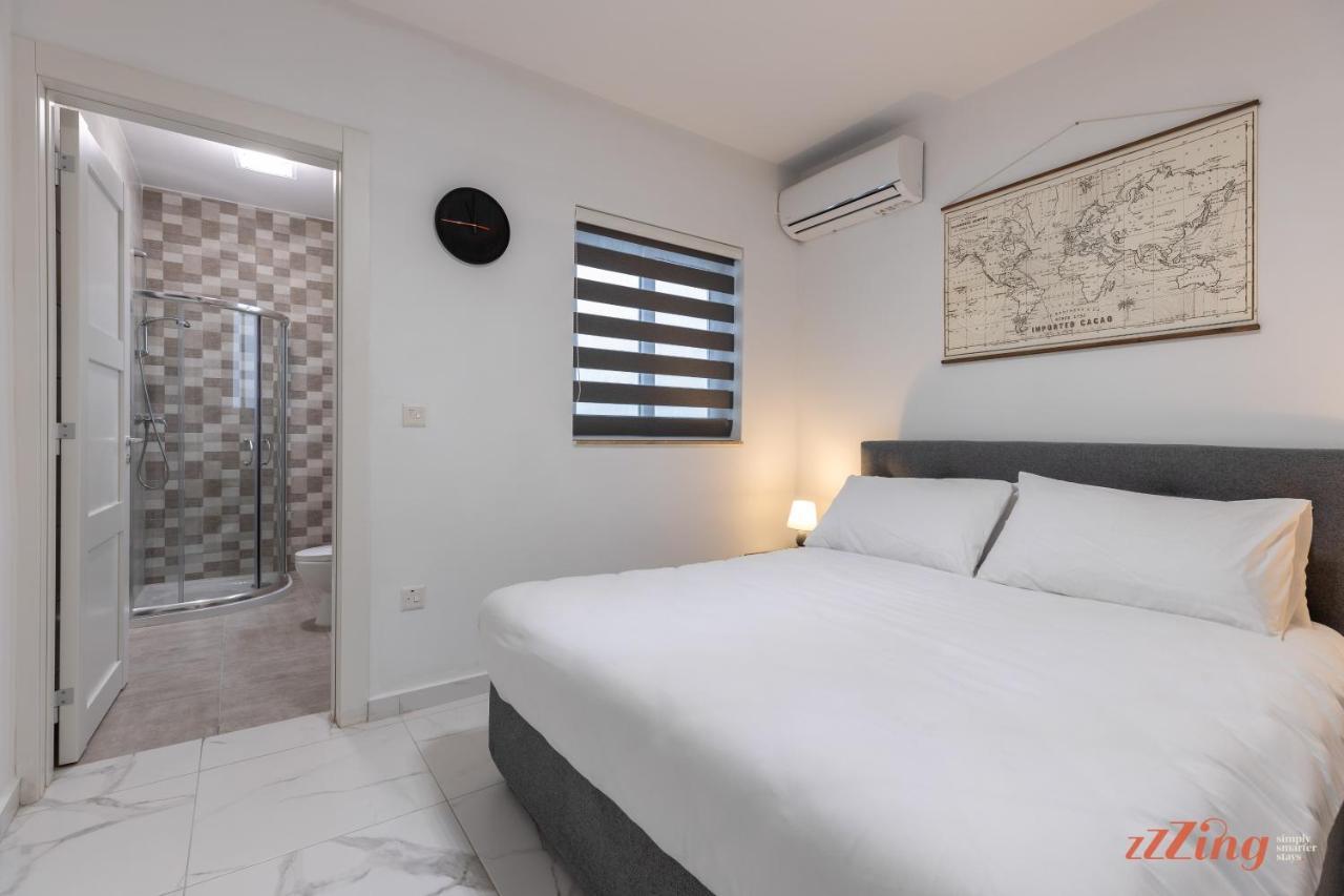 A Stunning Apartment With Spectacular Sea Views St. Paul's Bay Ngoại thất bức ảnh
