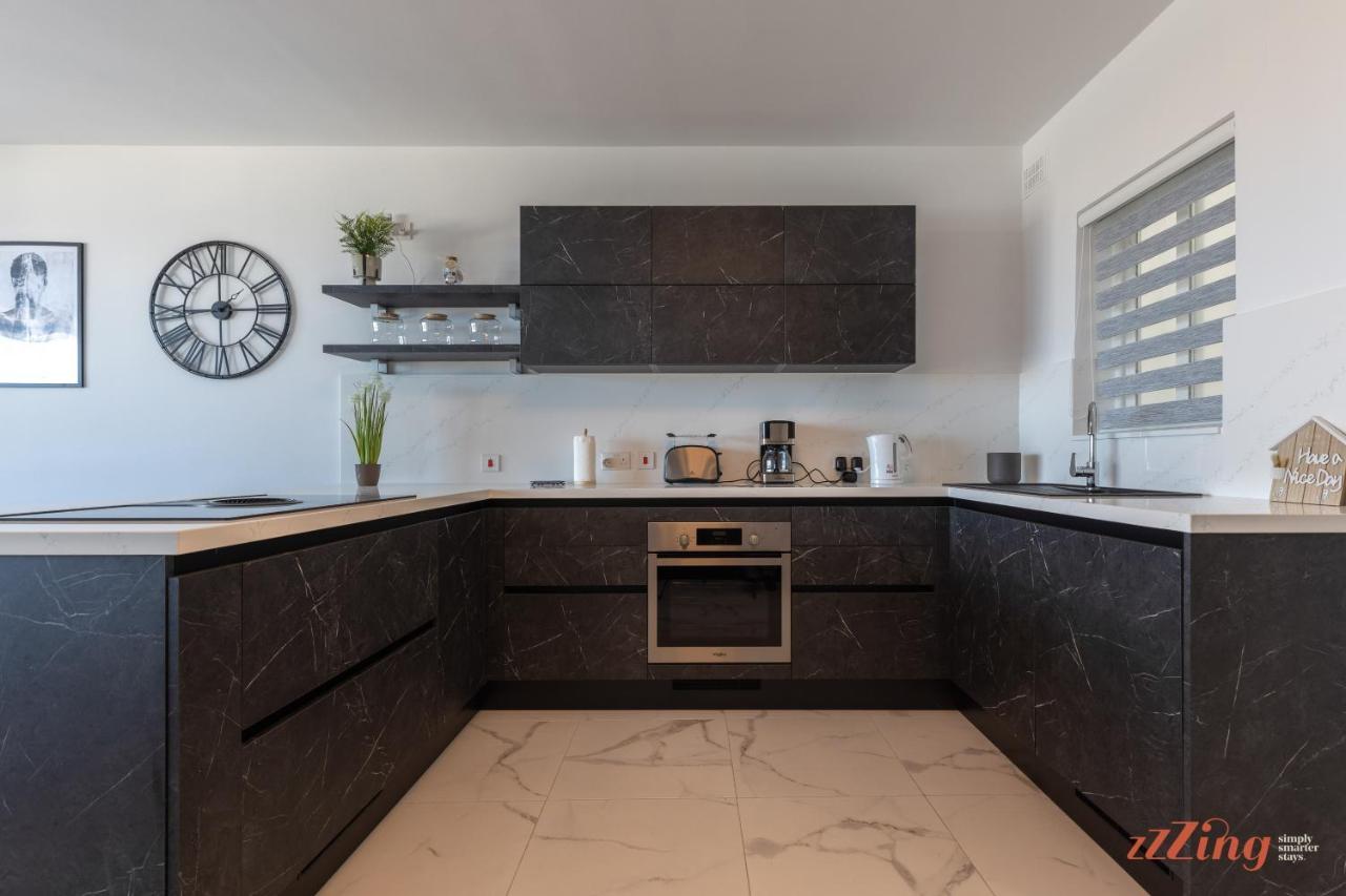 A Stunning Apartment With Spectacular Sea Views St. Paul's Bay Ngoại thất bức ảnh